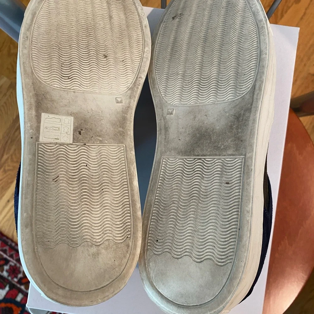 Common projects blue suede white sole sneakers men’s 7 US/ 40 EU / Women’s 8.5. - Picture 8 of 8